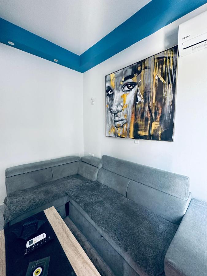 Jz Boutique 2 Apartment Rhodes City Bagian luar foto